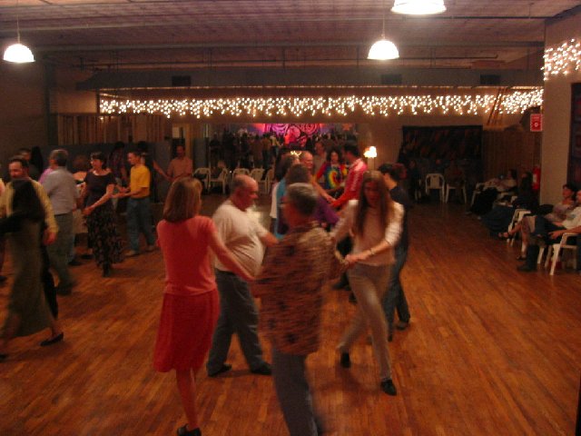 picture of dancers